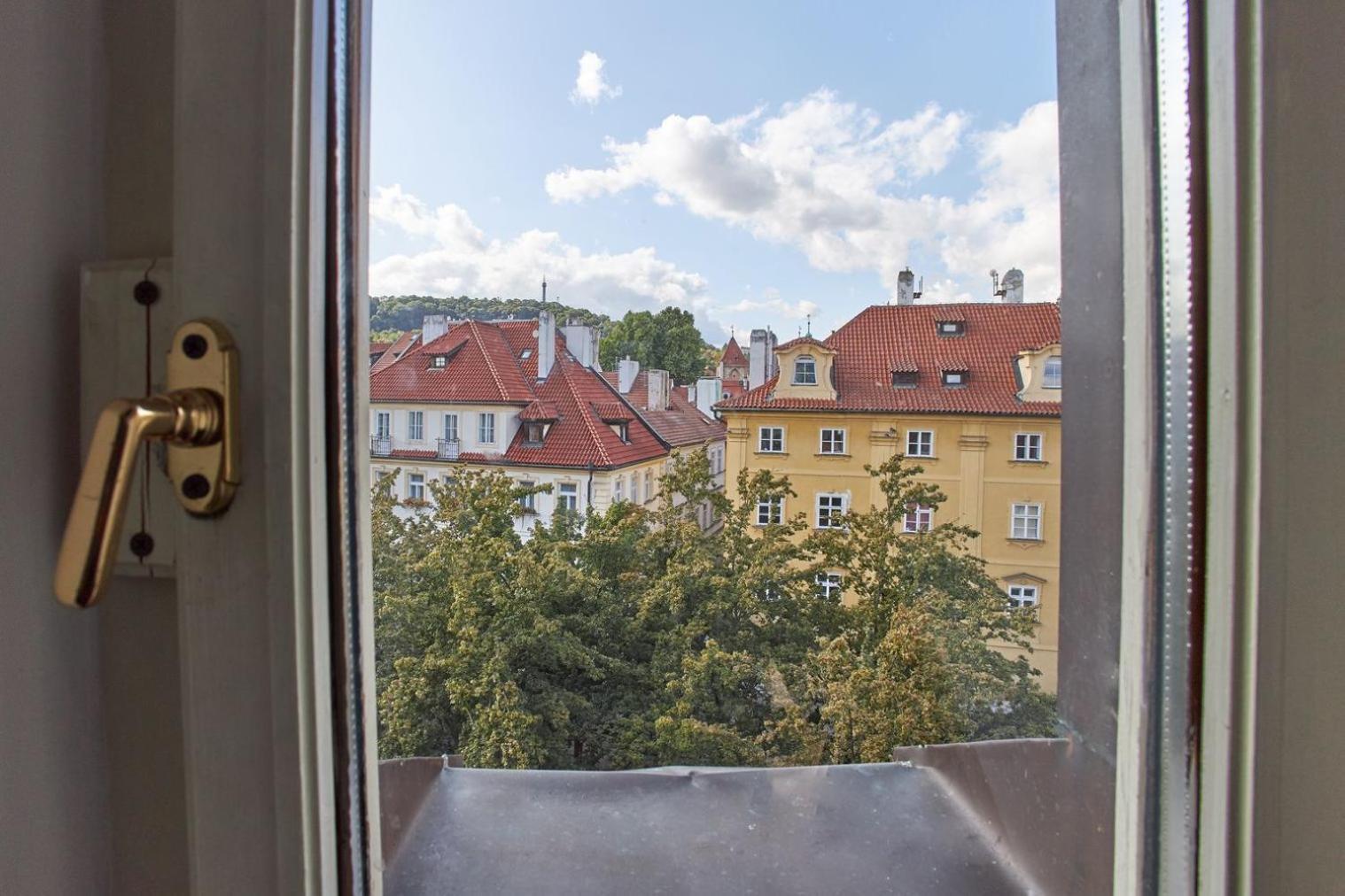 River View By Charles bridge * 布拉格
