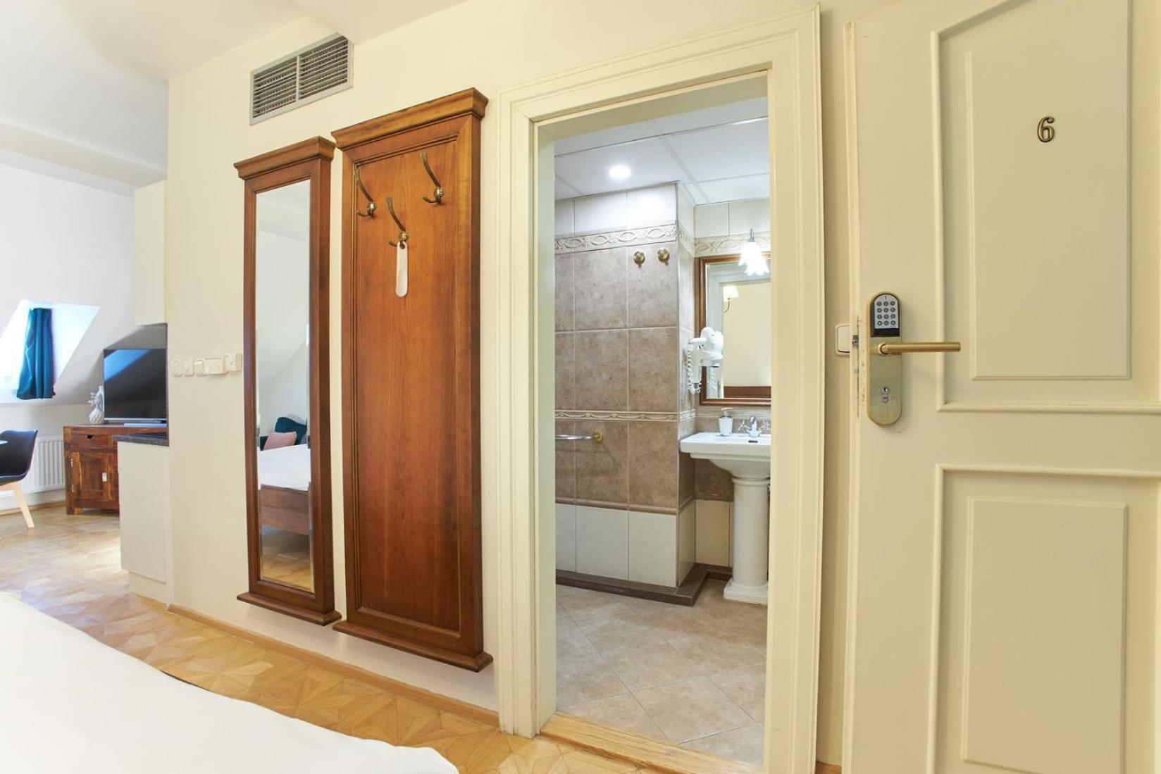 Apartament River View By Charles bridge Praga