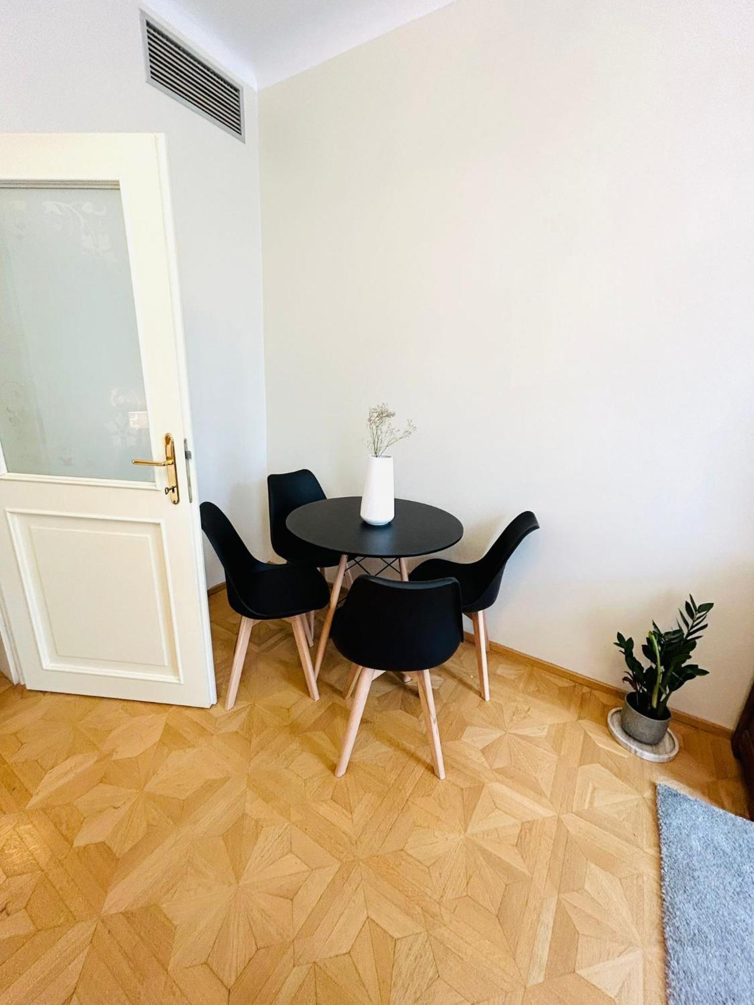 Apartament River View By Charles bridge Praga